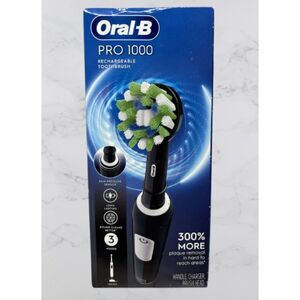 Oral-B Pro 1000 Electric Toothbrush Black Rechargeable Plaque Removal New Sealed